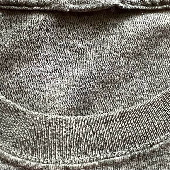 The Mountain Panther Graphic Print Tee - Picture 3 of 3